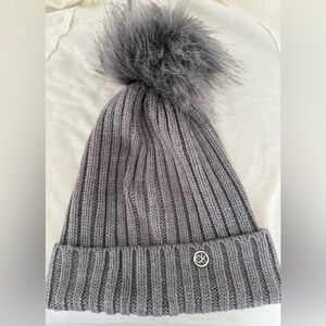 CALVIN KLEIN BEANIE TOQUE WOMEN’S ONE SIZE KNIT ACRYLIC BLEND LINED POM